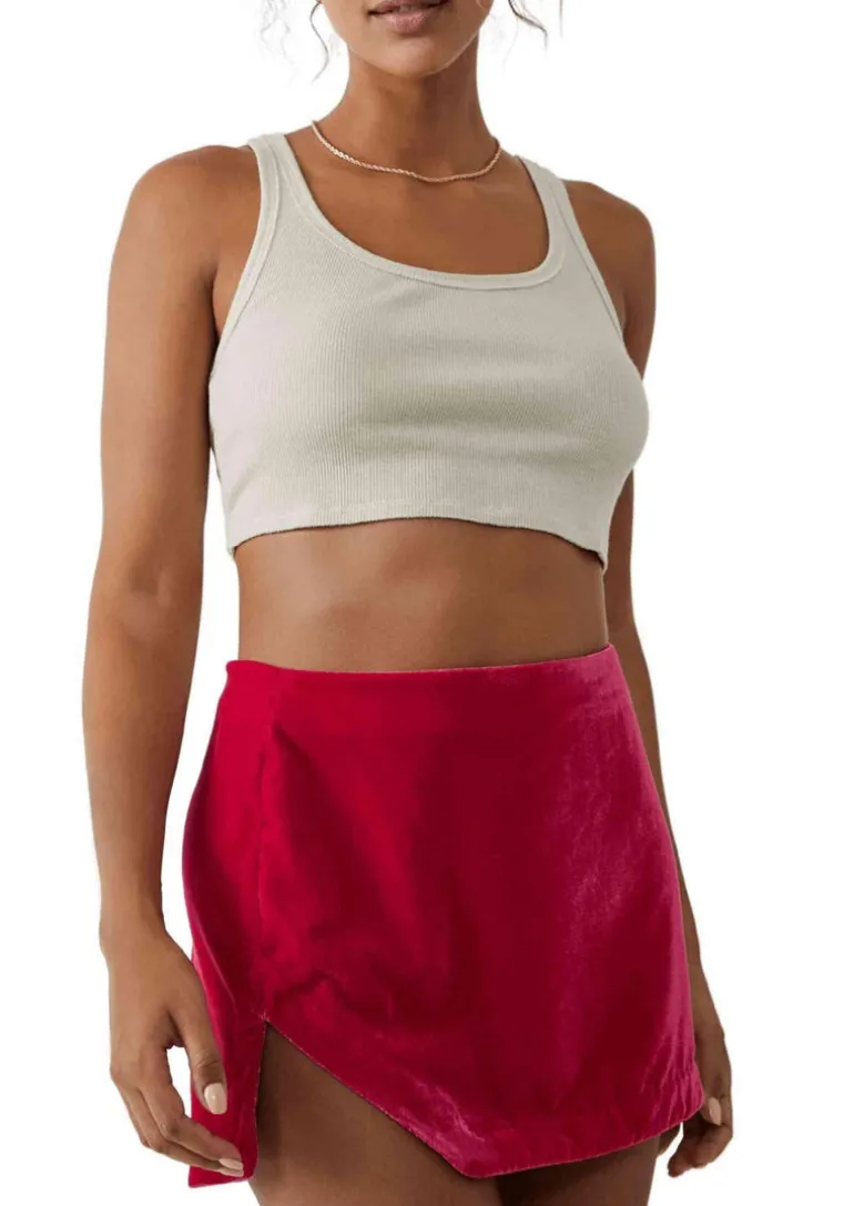 Annalise Velvet Mini Skirt in Pink Phenom