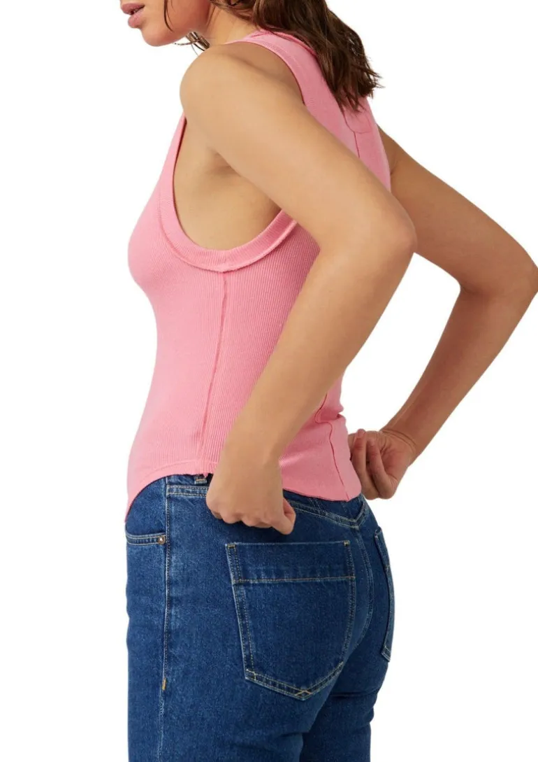 Kate Tee in Neon Dancer