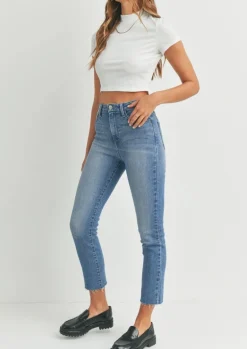 Keynote Straight Jeans in Medium Wash