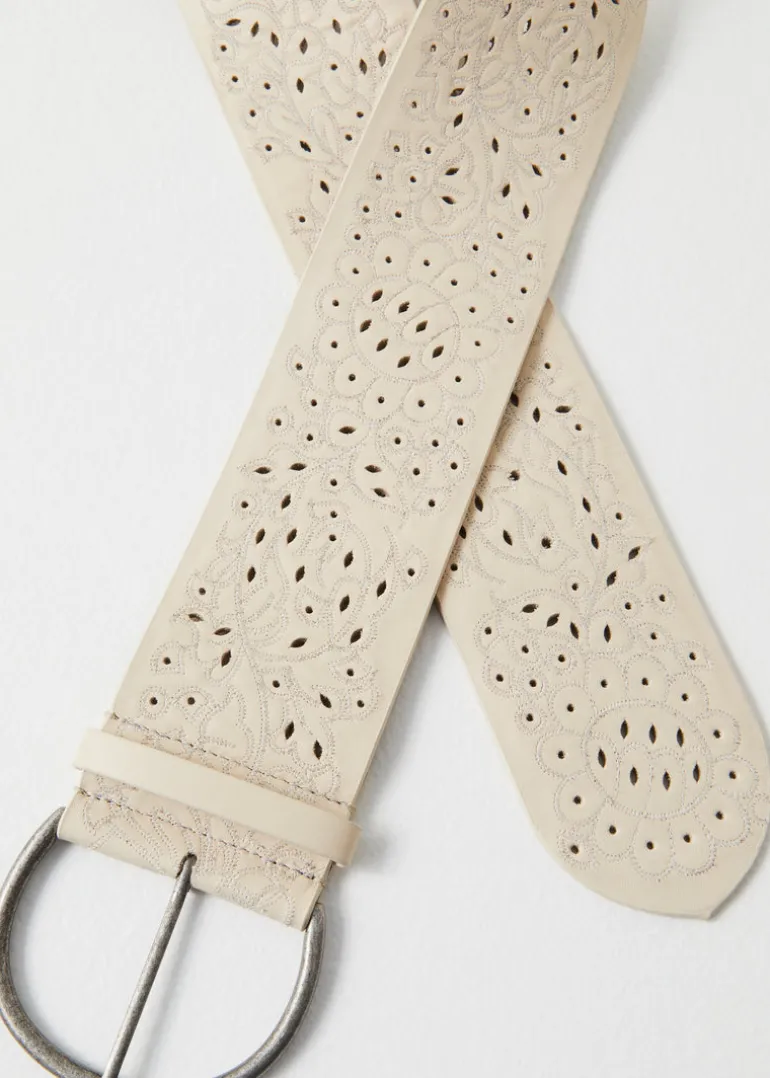 Laurel Embroidered Leather Belt in Sand Dune