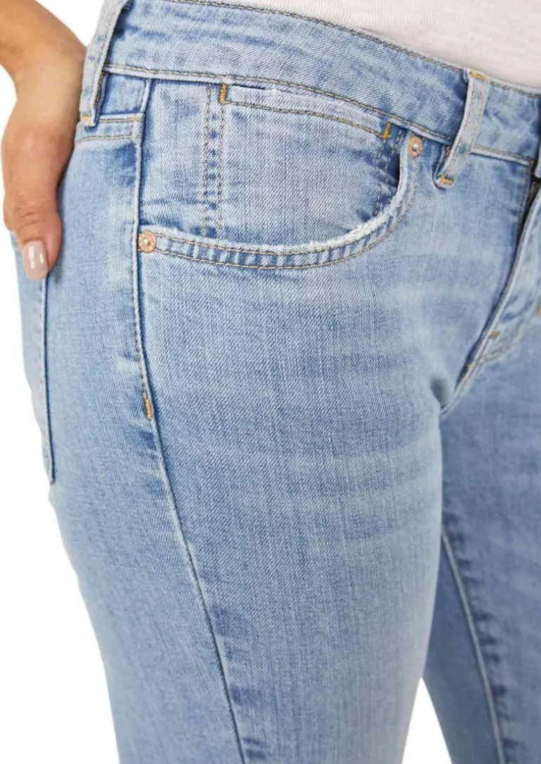 Liv Crop flare Jeans