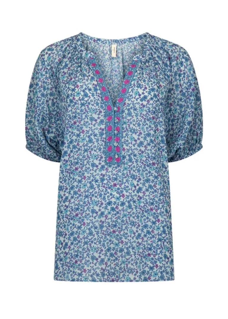 Love Jetty Short Sleeve Blouse
