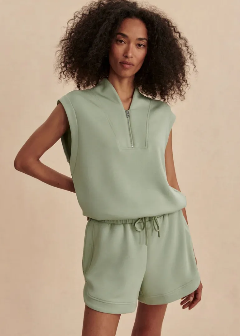Ollie High Rise Shorts in Snow Sage