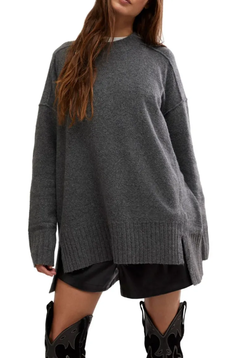 Phoebe Pullover in Grey