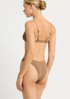Ring Scene Brief in Hazelnut