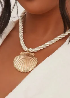 Sea Shell Rope Necklace