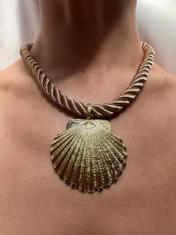 Sea Shell Rope Necklace