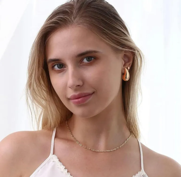 Tear drop earrings